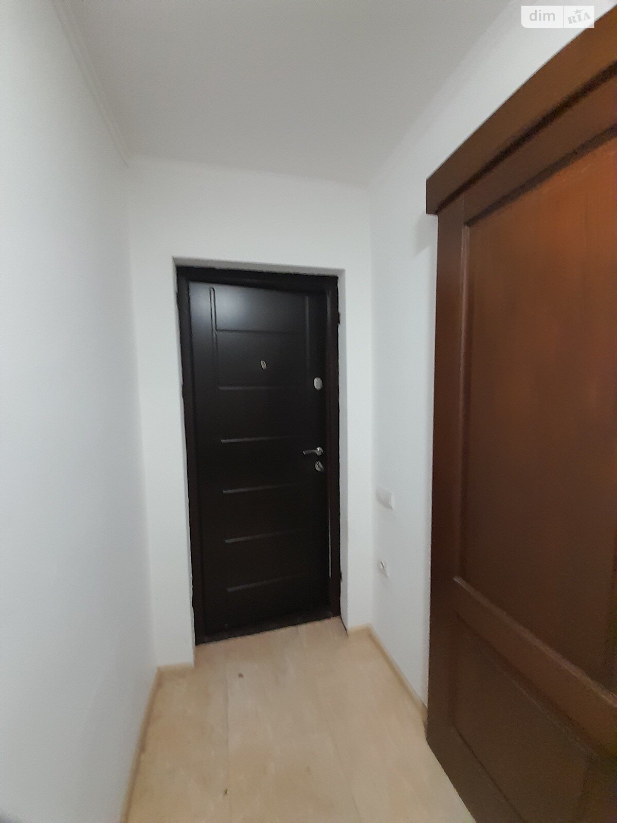 Коммерческое помещение в Вишневом, Железнодорожная улица, цена: продажи 86 000 долларов за объект фото 1 Коммерческое помещение в Вишневом, Железнодорожная улица, цена продажи: 86 000 долларов за объект фото 1