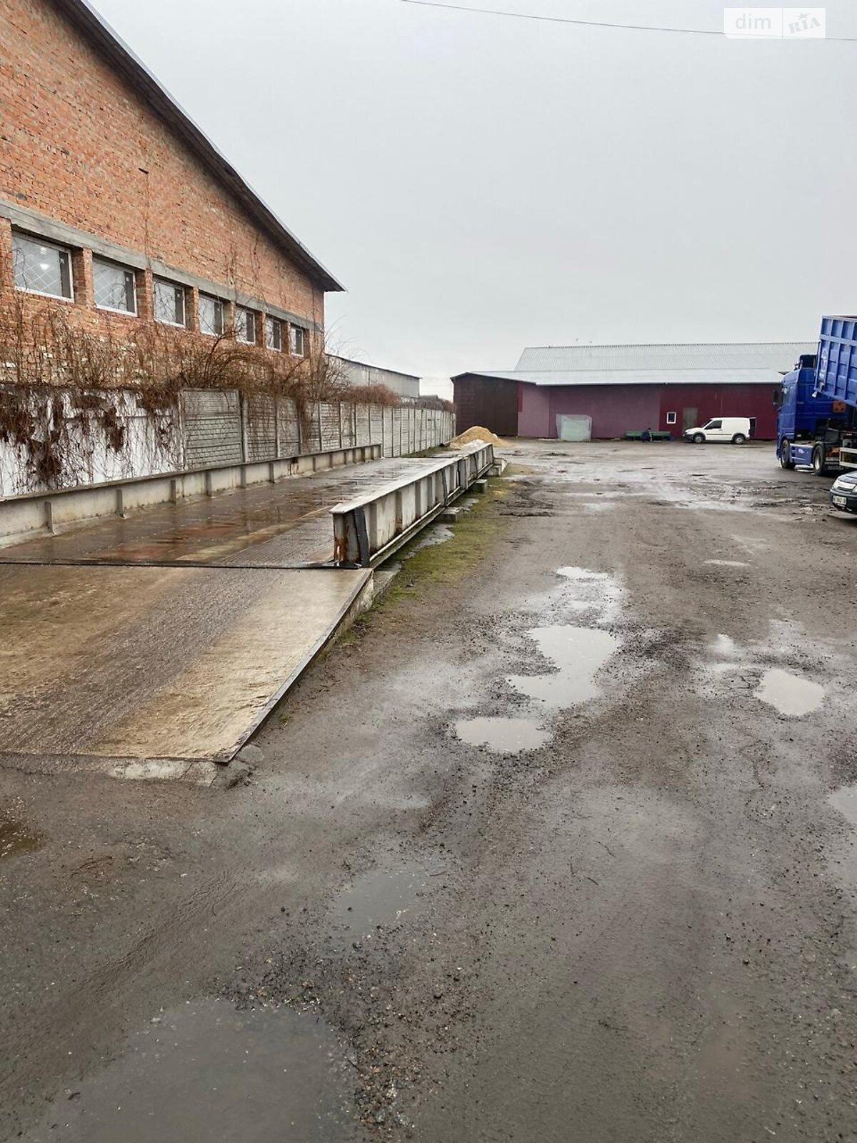 Коммерческое помещение в Володарке, Мира переулок, цена: продажи 750 000 долларов за объект фото 1 Коммерческое помещение в Володарке, Мира переулок, цена продажи: 750 000 долларов за объект фото 1