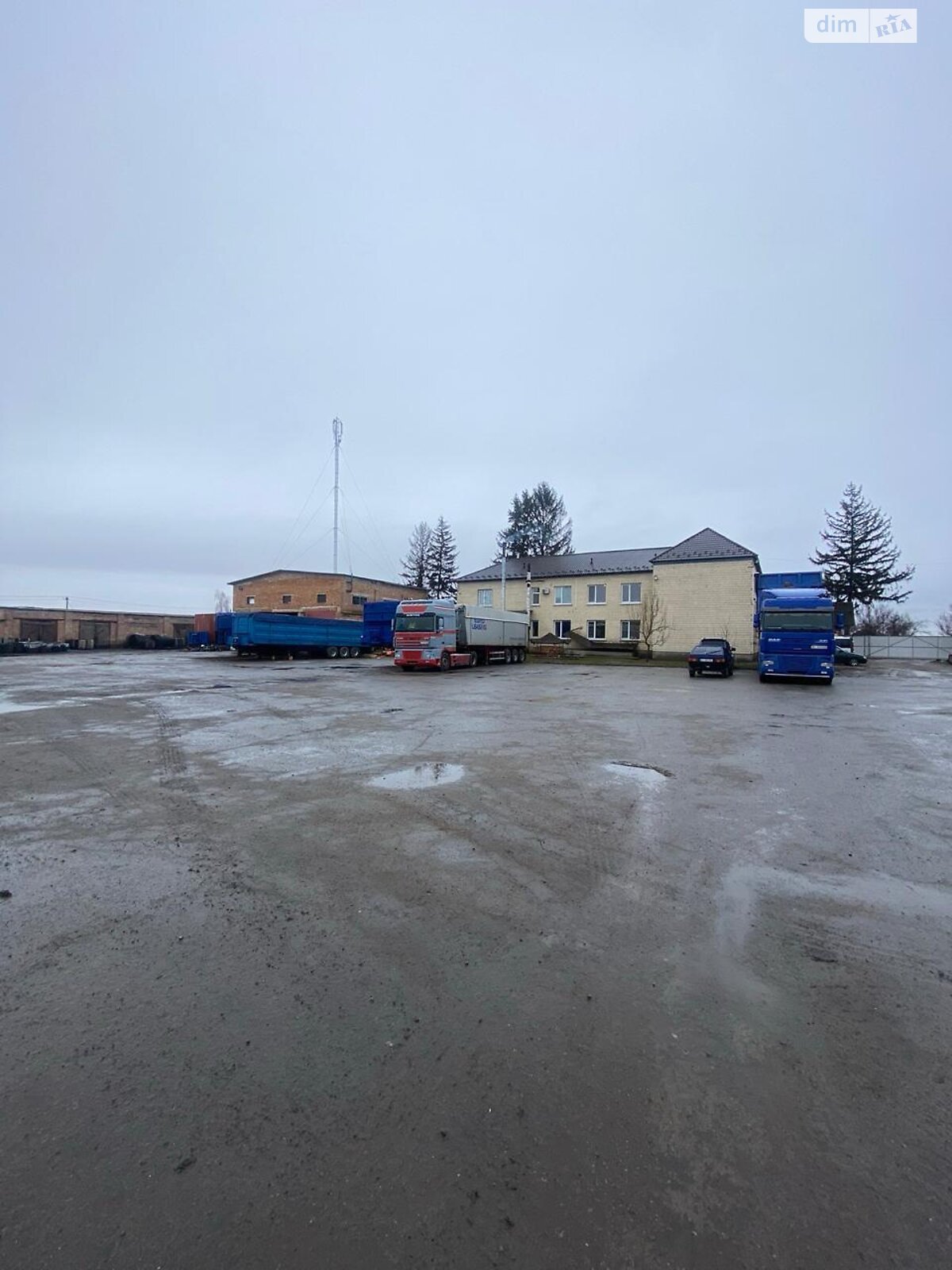 Коммерческое помещение в Володарке, Мира переулок, цена: продажи 750 000 долларов за объект фото 1 Коммерческое помещение в Володарке, Мира переулок, цена продажи: 750 000 долларов за объект фото 1