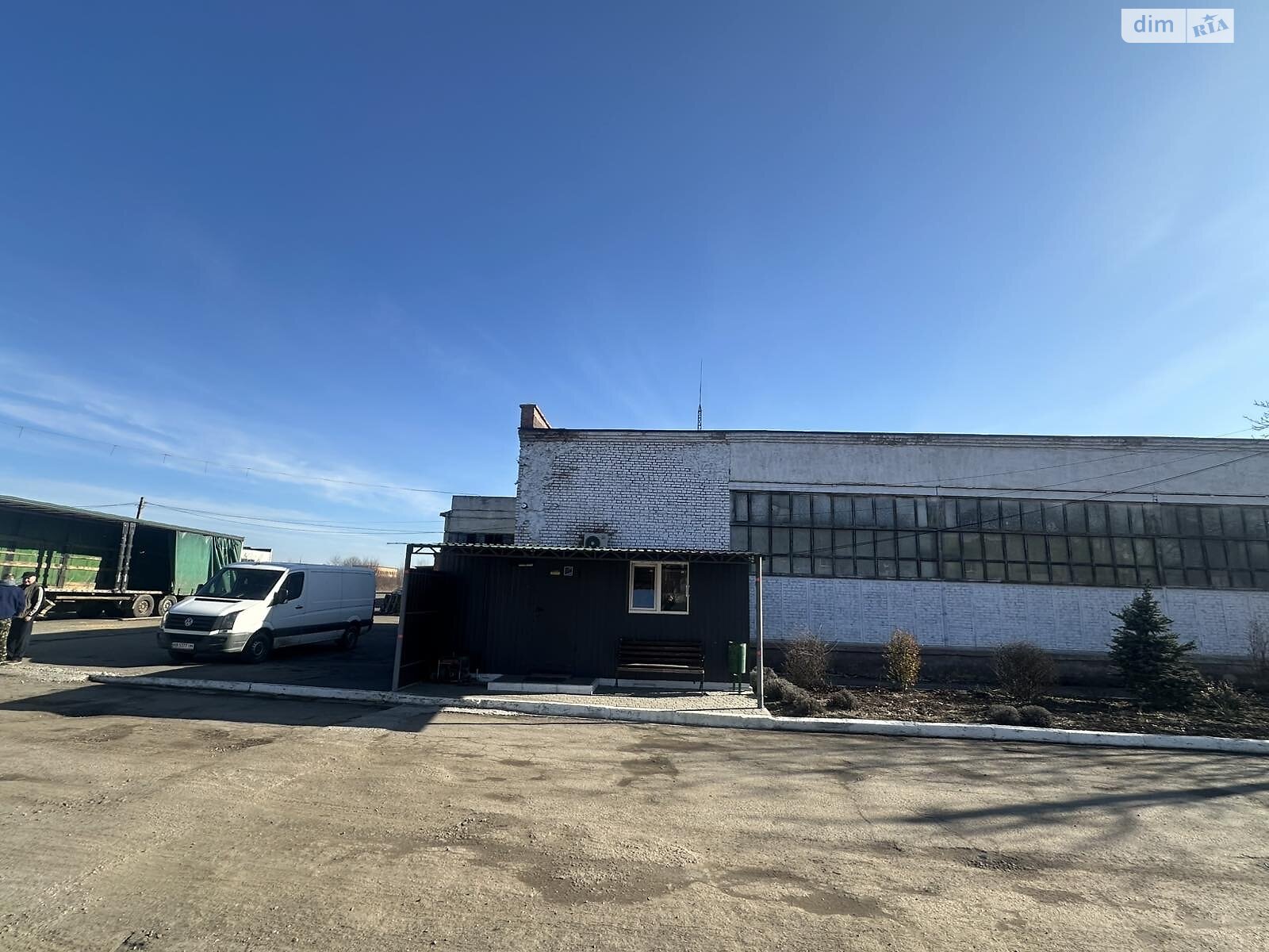 Комерційне приміщення в Вороновиці, вул. Молодіжна, ціна продажу: 307 000 доларів за об’єкт фото 1 Комерційне приміщення в Вороновиці, вул. Молодіжна, ціна продажу: 307 000 доларів за об’єкт фото 1