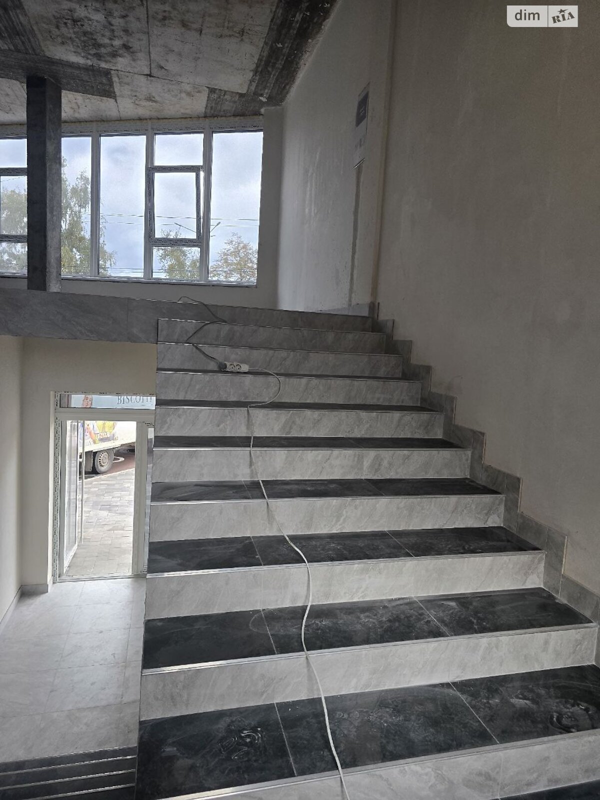 Комерційне приміщення в Ворзелі, Квіткова вулиця 28, ціна продажу: 250 000 доларів за об’єкт фото 1