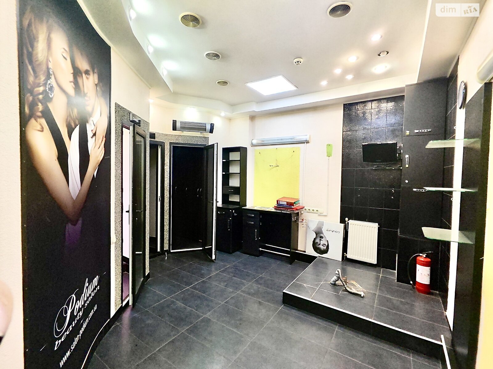 Коммерческое помещение в Вышгороде, продажа по Шевченко площадь 3, район Вышгород, цена: 65 900 долларов за объект фото 1 Коммерческое помещение в Вышгороде, продажа по Шевченко площадь 3, район Вышгород, цена: 65 900 долларов за объект фото 1