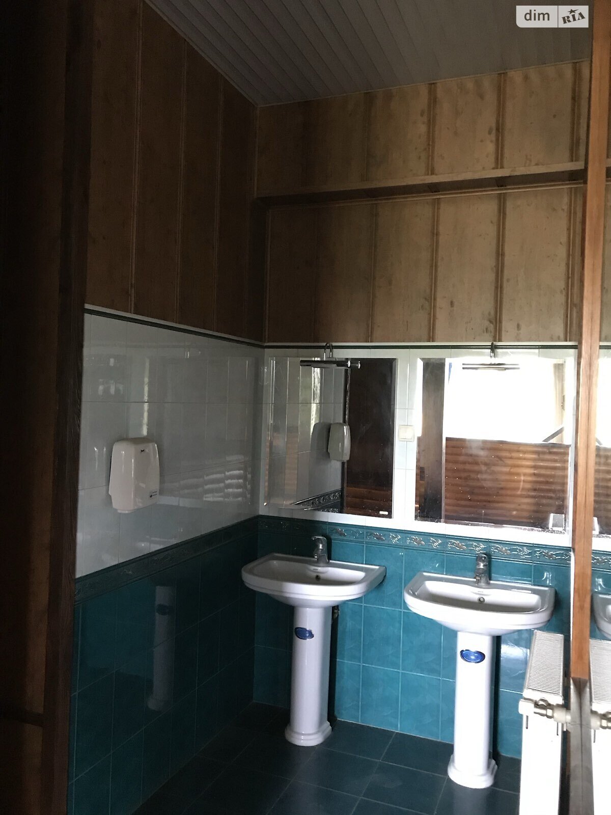 Коммерческое помещение в Высоком, продажа по Ощепочная улица, цена: 250 000 долларов за объект фото 1 Коммерческое помещение в Высоком, продажа по Ощепочная улица, цена: 250 000 долларов за объект фото 1