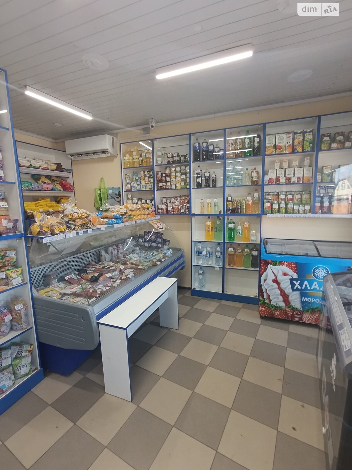 Коммерческое помещение в Высоком, продажа по Ощепочная улица, цена: 250 000 долларов за объект фото 1 Коммерческое помещение в Высоком, продажа по Ощепочная улица, цена: 250 000 долларов за объект фото 1