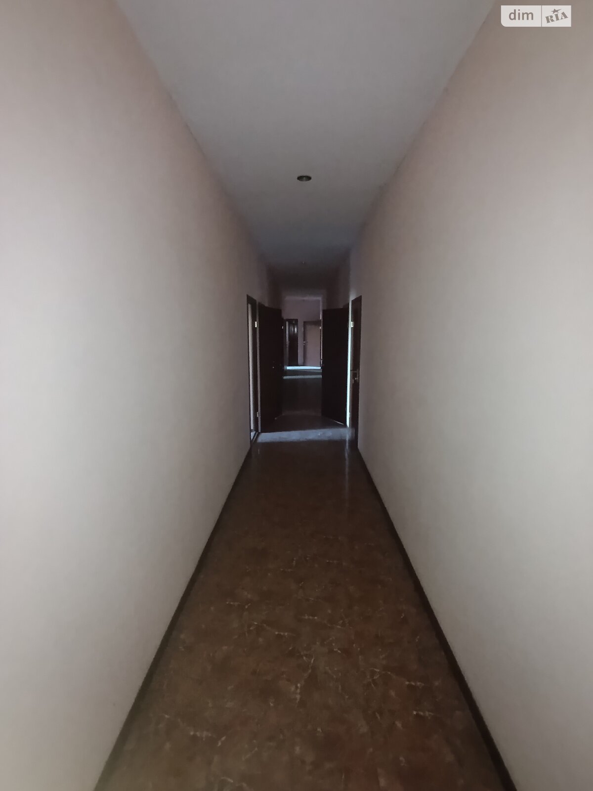 Коммерческое помещение в Высоком, продажа по Ощепочная улица, цена: 250 000 долларов за объект фото 1 Коммерческое помещение в Высоком, продажа по Ощепочная улица, цена: 250 000 долларов за объект фото 1