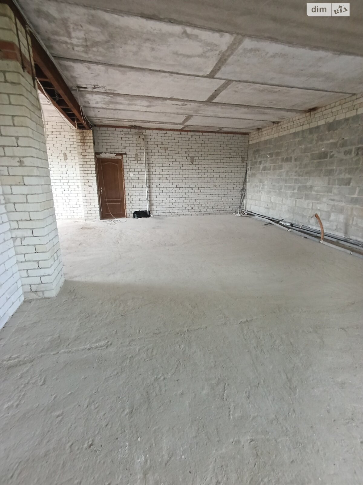 Коммерческое помещение в Высоком, продажа по Ощепочная улица, цена: 250 000 долларов за объект фото 1 Коммерческое помещение в Высоком, продажа по Ощепочная улица, цена: 250 000 долларов за объект фото 1