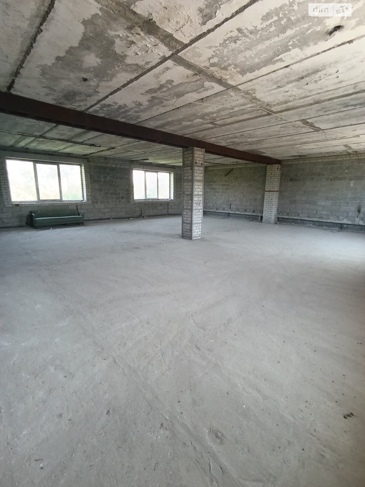 Коммерческое помещение в Высоком, продажа по Ощепочная улица, цена: 250 000 долларов за объект фото 1 Коммерческое помещение в Высоком, продажа по Ощепочная улица, цена: 250 000 долларов за объект фото 1