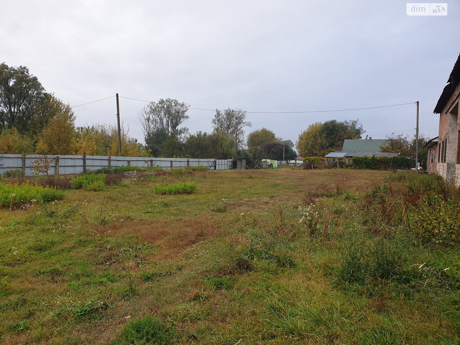 Комерційне приміщення в Яблунівці, вулиця Центральна, ціна продажу: 95 000 доларів за об’єкт фото 1 Комерційне приміщення в Яблунівці, вулиця Центральна, ціна продажу: 95 000 доларів за об’єкт фото 1