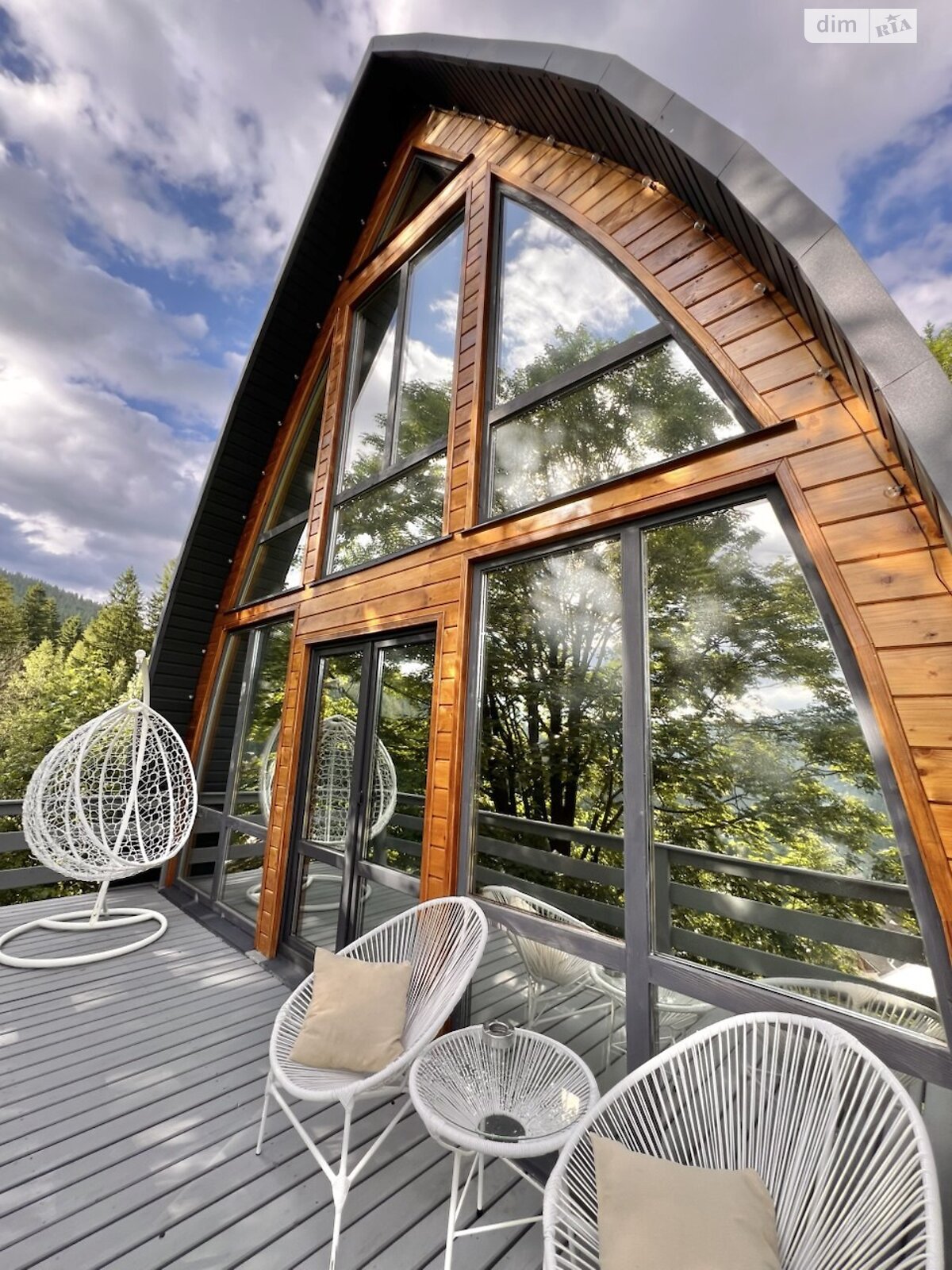 Коммерческое помещение в Яремче, Ивана Франко улица, цена продажи: 400 000 долларов за объект фото 1