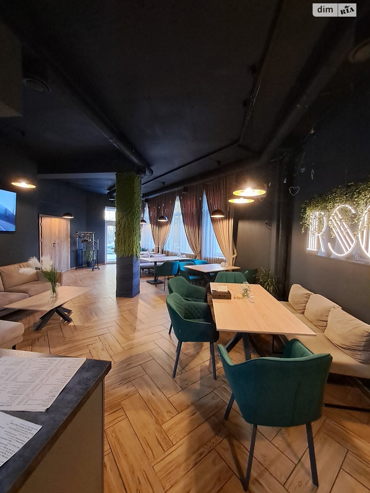 Коммерческое помещение в Севериновке, Богдана Хмельницкого улица 2, цена продажи: 1 020 000 долларов за объект фото 1