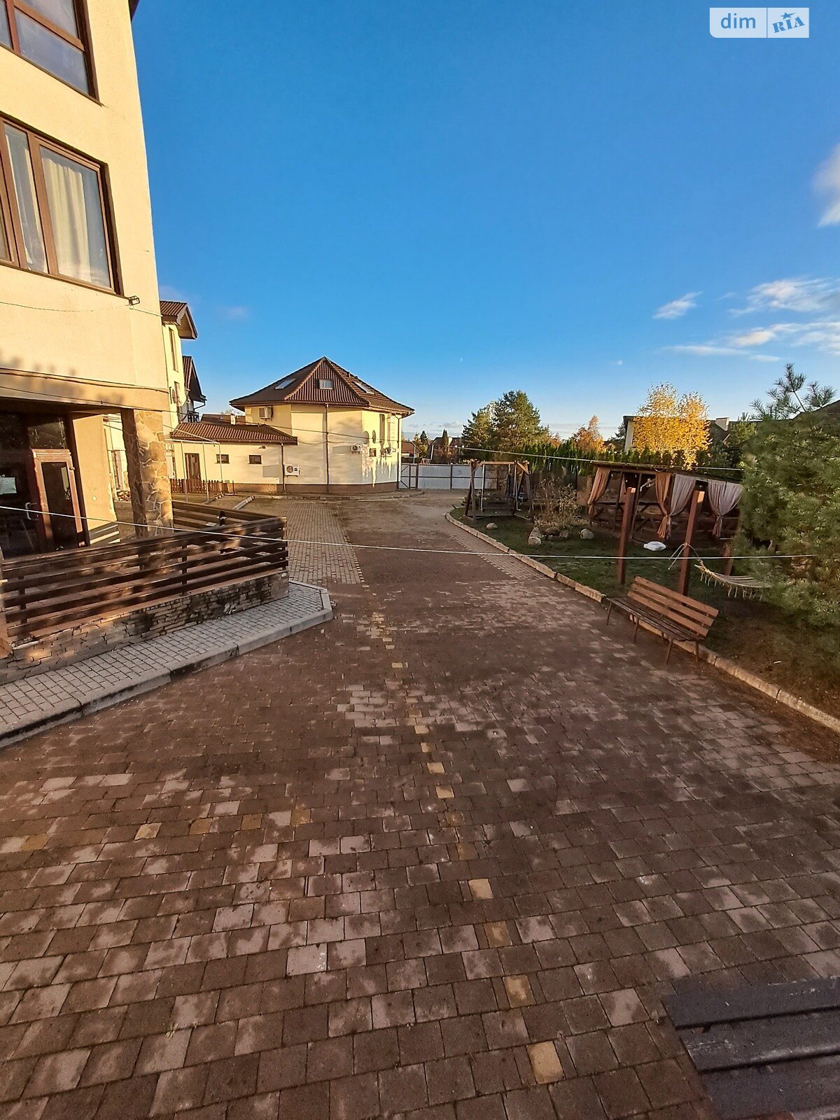 Коммерческое помещение в Севериновке, Богдана Хмельницкого улица 2, цена продажи: 1 020 000 долларов за объект фото 1