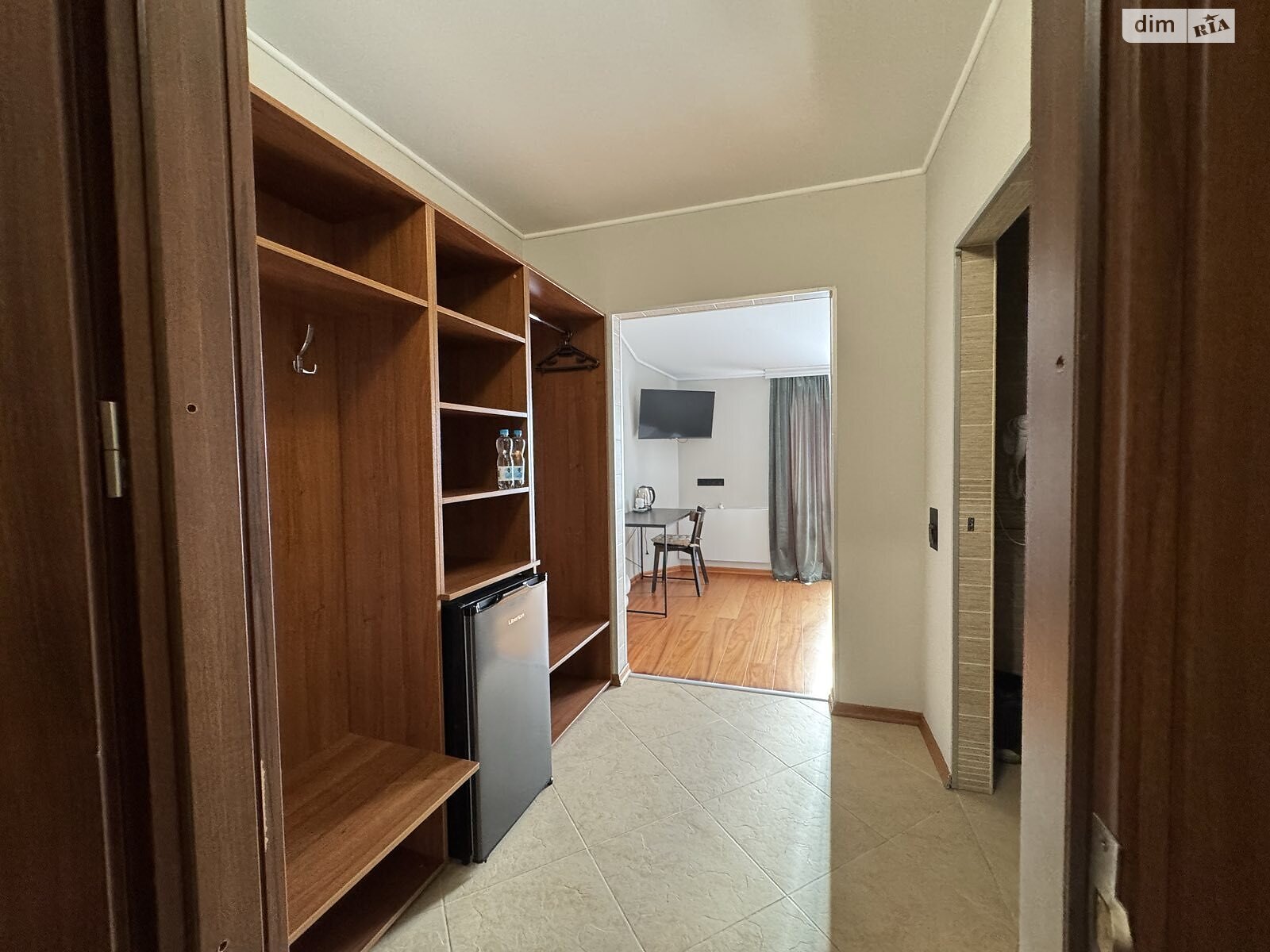 Коммерческое помещение в Севериновке, Богдана Хмельницкого улица 2, цена продажи: 1 020 000 долларов за объект фото 1