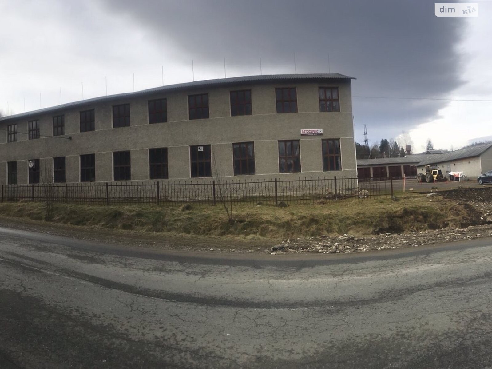 Коммерческое помещение в Яворове, Петруші, цена: продажи 350 000 долларов за объект фото 1 Коммерческое помещение в Яворове, Петруші, цена продажи: 350 000 долларов за объект фото 1