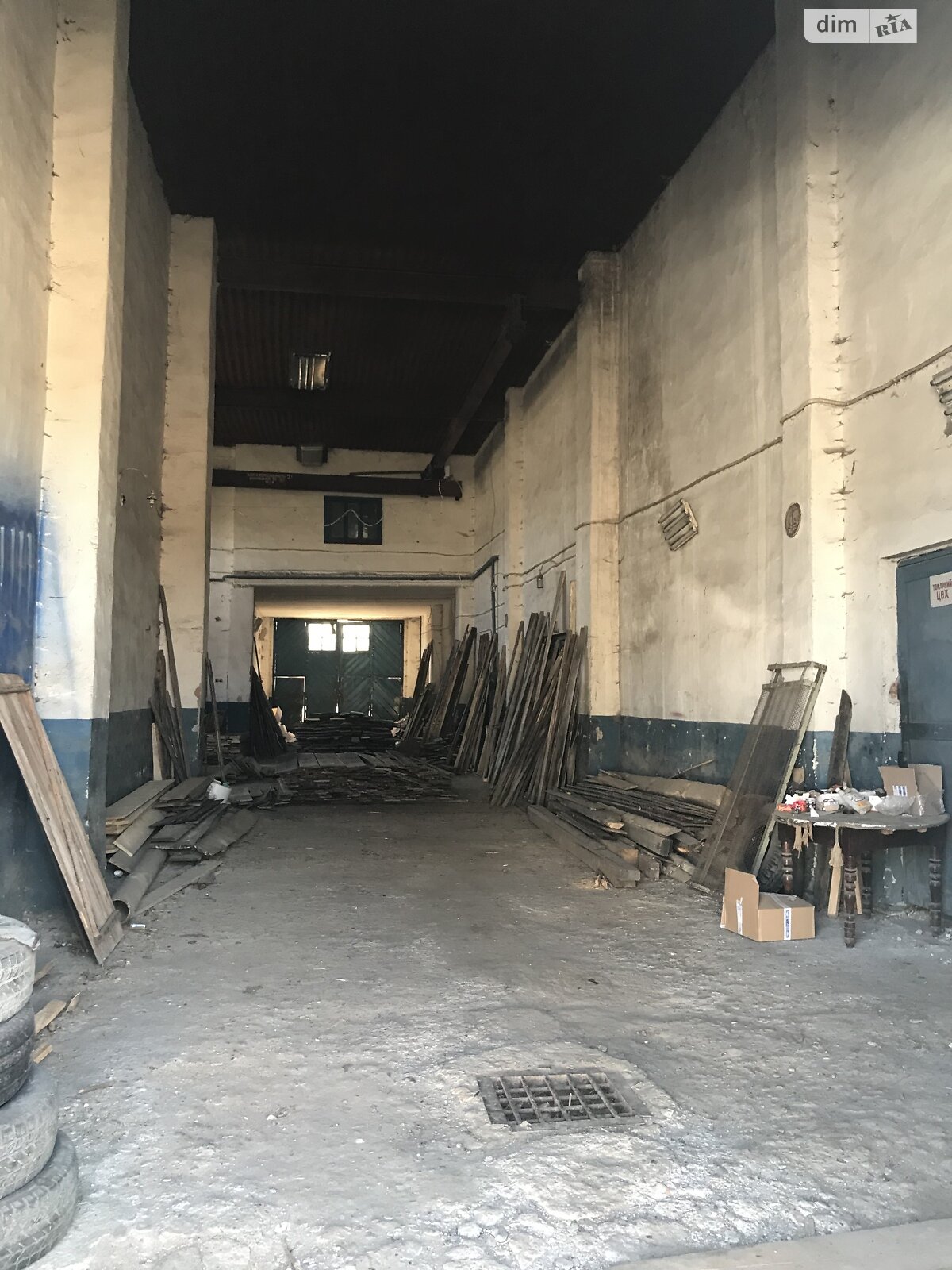 Коммерческое помещение в Яворове, Петруші, цена: продажи 350 000 долларов за объект фото 1 Коммерческое помещение в Яворове, Петруші, цена продажи: 350 000 долларов за объект фото 1