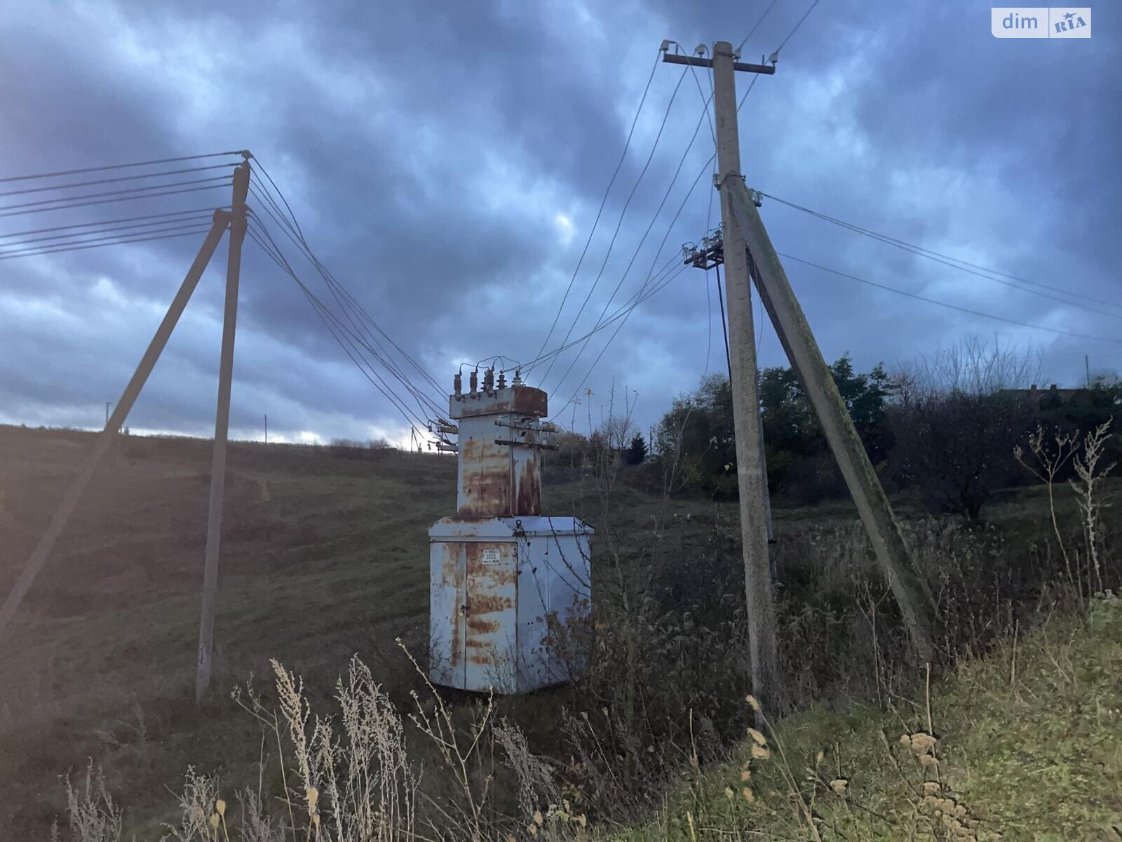 Коммерческое помещение в Заложцах, Набережная улица, цена продажи: 400 000 долларов за объект фото 1