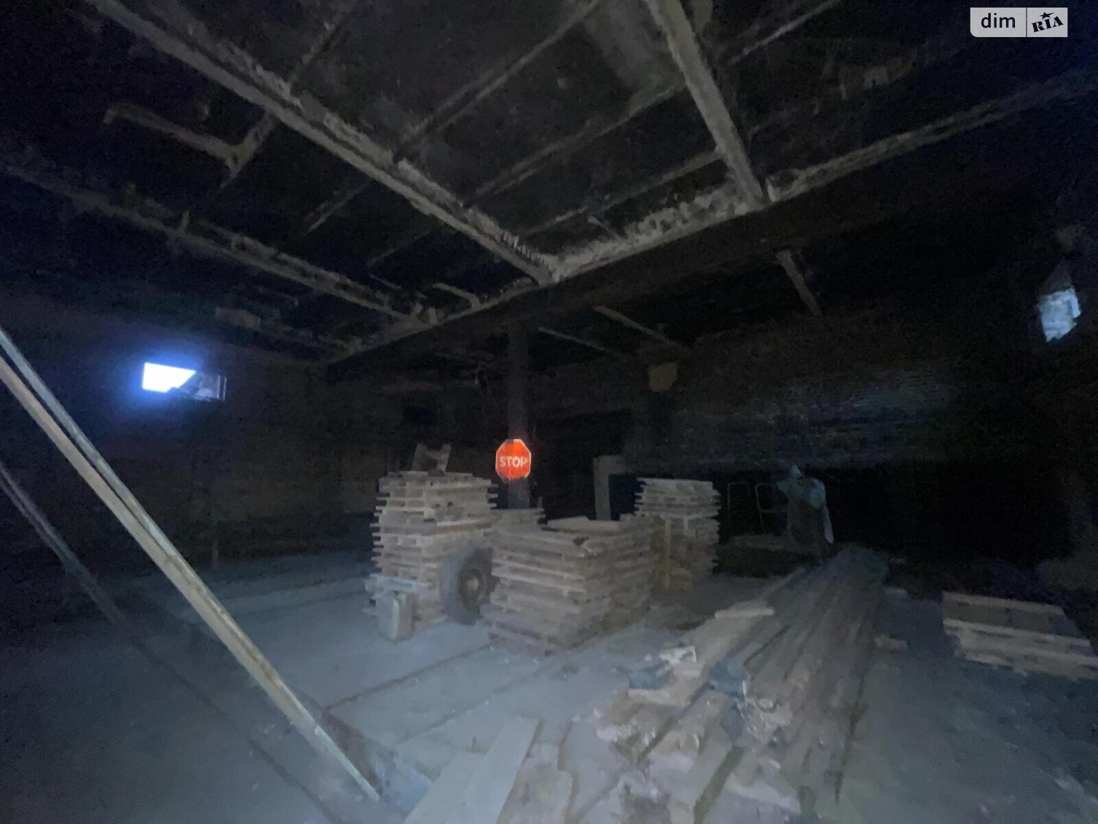 Коммерческое помещение в Заложцах, Набережная улица, цена продажи: 400 000 долларов за объект фото 1