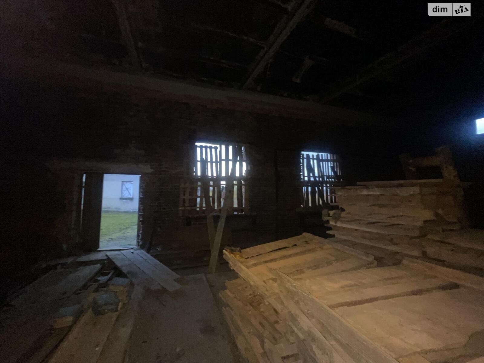 Коммерческое помещение в Заложцах, Набережная улица, цена продажи: 400 000 долларов за объект фото 1