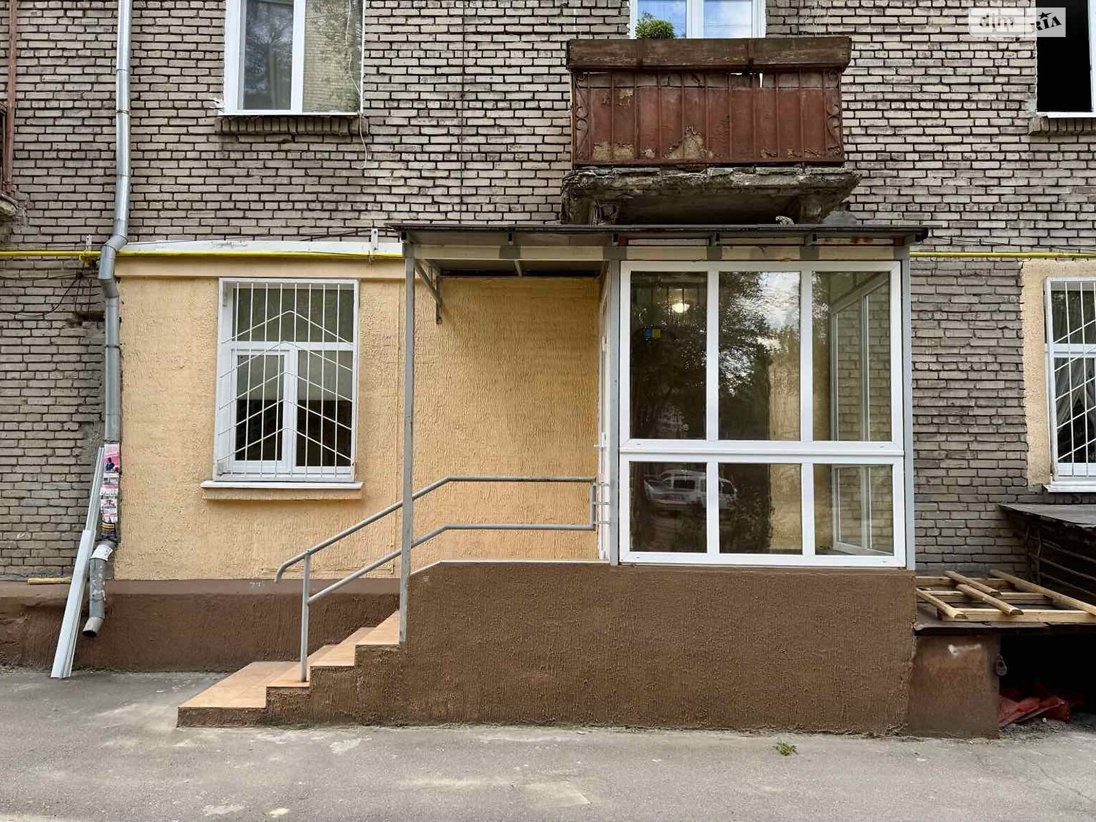 Комерційне приміщення в Запоріжжі, продаж по Жуковського вулиця, район Олександрівський (Жовтневий), ціна: 21 500 доларів за об’єкт фото 1