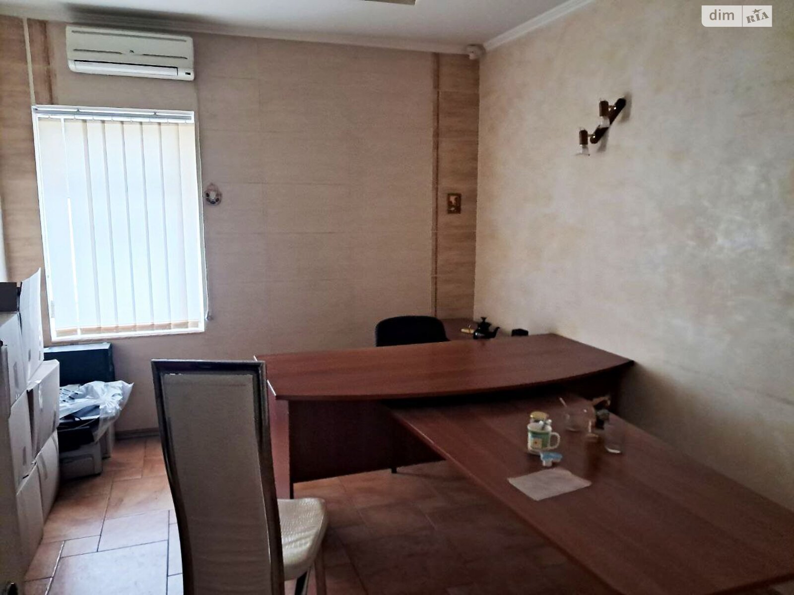 Коммерческое помещение в Запорожье, продажа по Казачья улица 7А, район Александровский (Жовтневый), цена: 260 000 долларов за объект фото 1 Коммерческое помещение в Запорожье, продажа по Казачья улица 7А, район Александровский (Жовтневый), цена: 260 000 долларов за объект фото 1