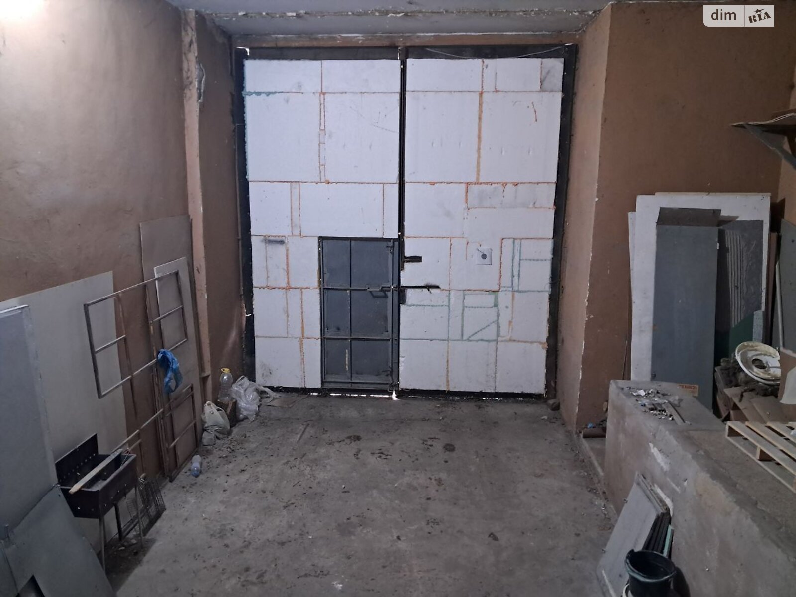 Коммерческое помещение в Запорожье, продажа по Казачья улица 7А, район Александровский (Жовтневый), цена: 260 000 долларов за объект фото 1 Коммерческое помещение в Запорожье, продажа по Казачья улица 7А, район Александровский (Жовтневый), цена: 260 000 долларов за объект фото 1