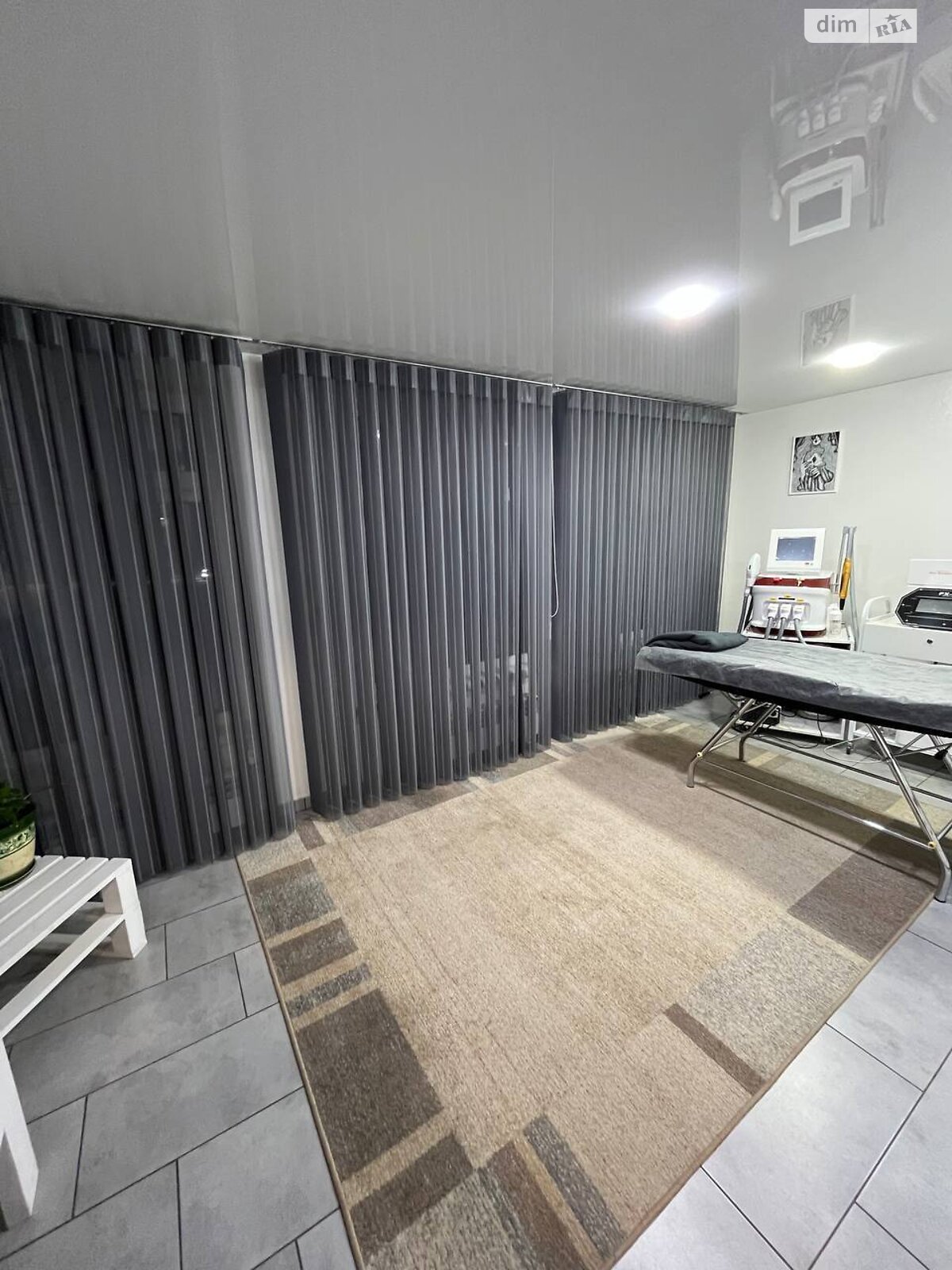 Комерційне приміщення в Запоріжжі, продаж по Василя Сергієнка (Задніпровська) вулиця, район Хортицький, ціна: 120 000 доларів за об’єкт фото 1