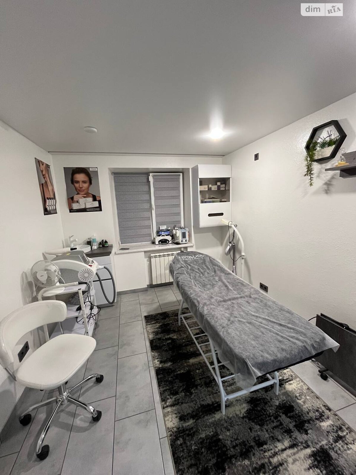 Комерційне приміщення в Запоріжжі, продаж по Василя Сергієнка (Задніпровська) вулиця, район Хортицький, ціна: 120 000 доларів за об’єкт фото 1