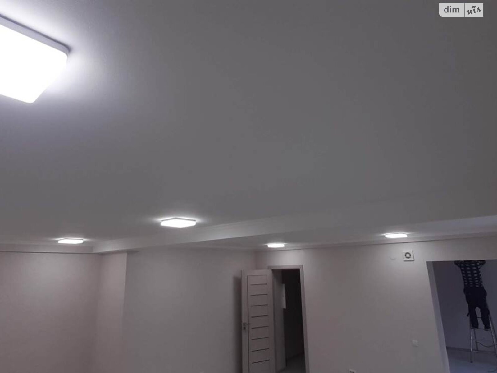 Комерційне приміщення в Запоріжжі, продаж по Моторобудівників проспект (8 Березня) вулиця, район Шевченківський, ціна: 33 500 доларів за об’єкт фото 1 Комерційне приміщення в Запоріжжі, продаж по Моторобудівників проспект (8 Березня) вулиця, район Шевченківський, ціна: 33 500 доларів за об’єкт фото 1