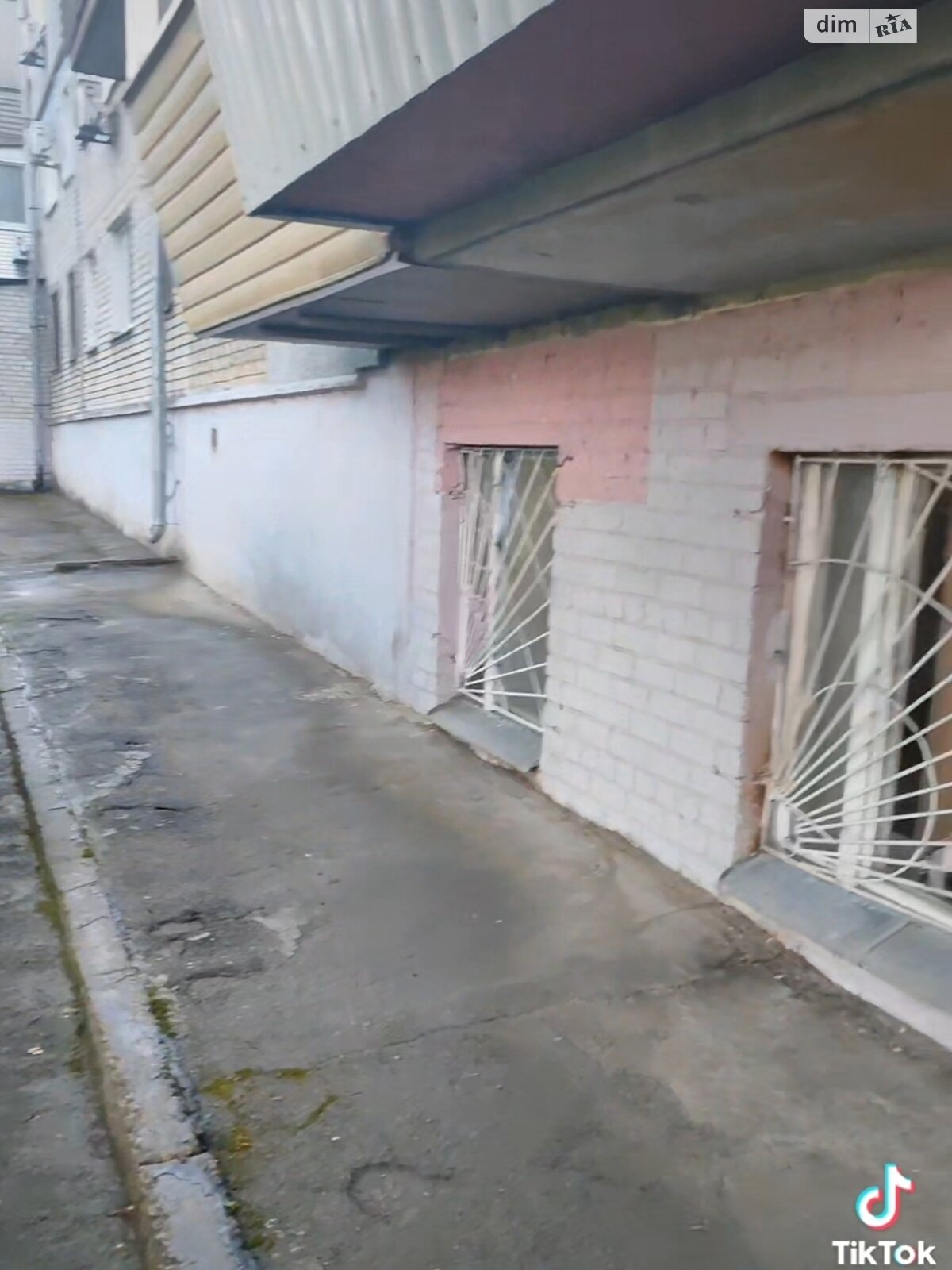 Коммерческое помещение в Запорожье, продажа по Полякова улица, район Шевченковский, цена: 26 000 долларов за объект фото 1 Коммерческое помещение в Запорожье, продажа по Полякова улица, район Шевченковский, цена: 26 000 долларов за объект фото 1