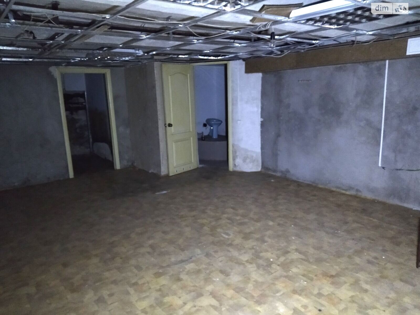 Комерційне приміщення в Запоріжжі, продаж по Соборний проспект 222, район Соцмісто, ціна: 9 000 доларів за об’єкт фото 1 Комерційне приміщення в Запоріжжі, продаж по Соборний проспект 222, район Соцмісто, ціна: 9 000 доларів за об’єкт фото 1