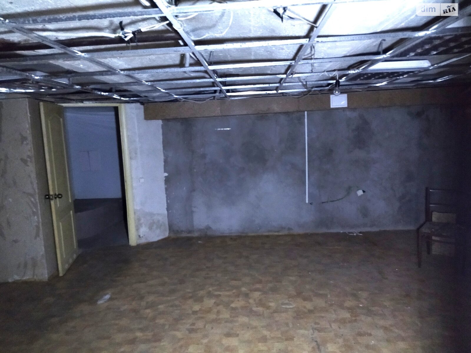 Комерційне приміщення в Запоріжжі, продаж по Соборний проспект 222, район Соцмісто, ціна: 9 000 доларів за об’єкт фото 1 Комерційне приміщення в Запоріжжі, продаж по Соборний проспект 222, район Соцмісто, ціна: 9 000 доларів за об’єкт фото 1