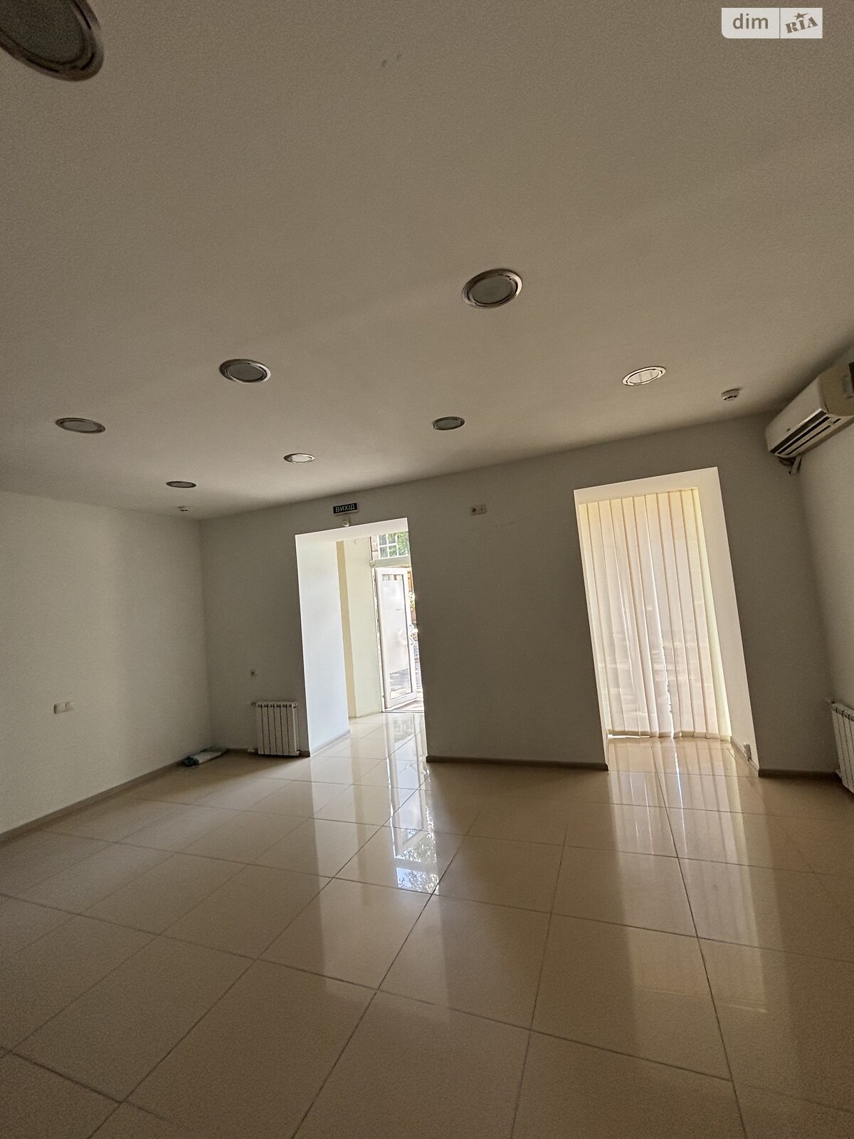 Комерційне приміщення в Запоріжжі, продаж по Патріотична вулиця, район Вознесенівський (Орджонікідзевський), ціна: 50 000 доларів за об’єкт фото 1 Комерційне приміщення в Запоріжжі, продаж по Патріотична вулиця, район Вознесенівський (Орджонікідзевський), ціна: 50 000 доларів за об’єкт фото 1