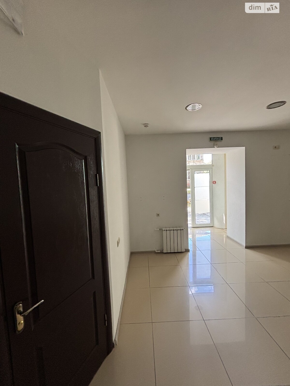 Комерційне приміщення в Запоріжжі, продаж по Патріотична вулиця, район Вознесенівський (Орджонікідзевський), ціна: 50 000 доларів за об’єкт фото 1 Комерційне приміщення в Запоріжжі, продаж по Патріотична вулиця, район Вознесенівський (Орджонікідзевський), ціна: 50 000 доларів за об’єкт фото 1