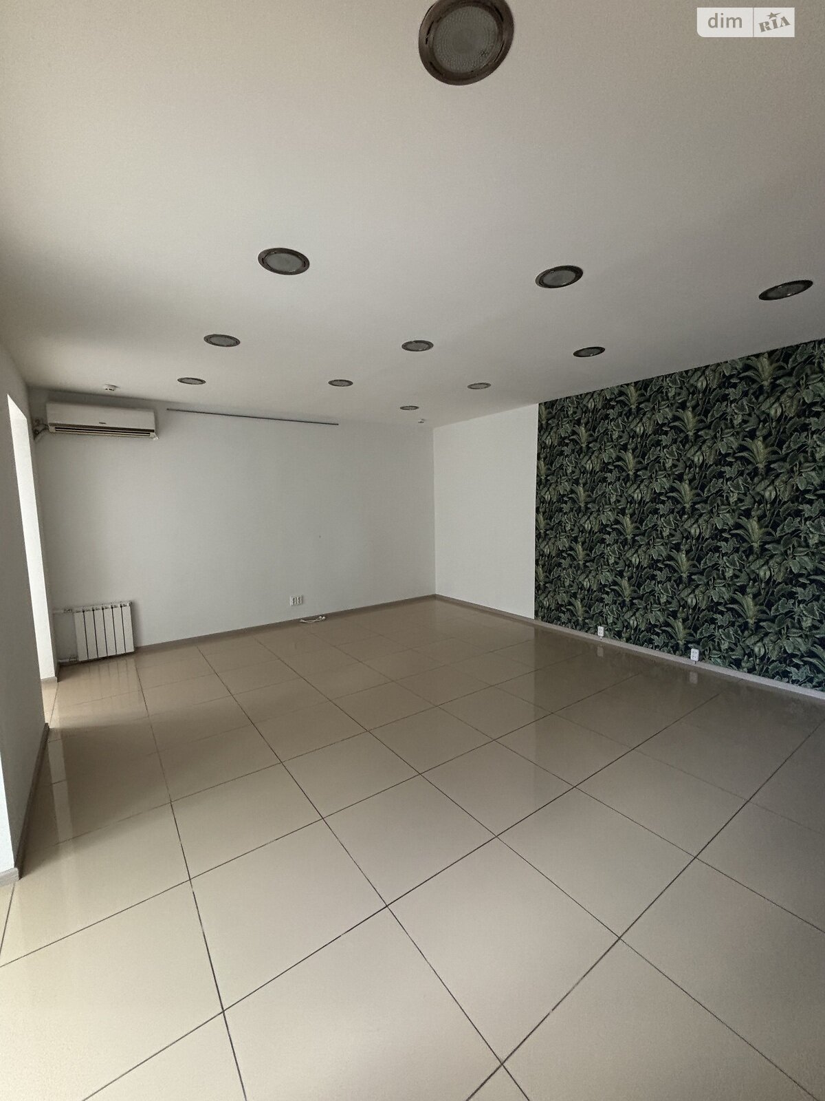 Комерційне приміщення в Запоріжжі, продаж по Патріотична вулиця, район Вознесенівський (Орджонікідзевський), ціна: 50 000 доларів за об’єкт фото 1 Комерційне приміщення в Запоріжжі, продаж по Патріотична вулиця, район Вознесенівський (Орджонікідзевський), ціна: 50 000 доларів за об’єкт фото 1