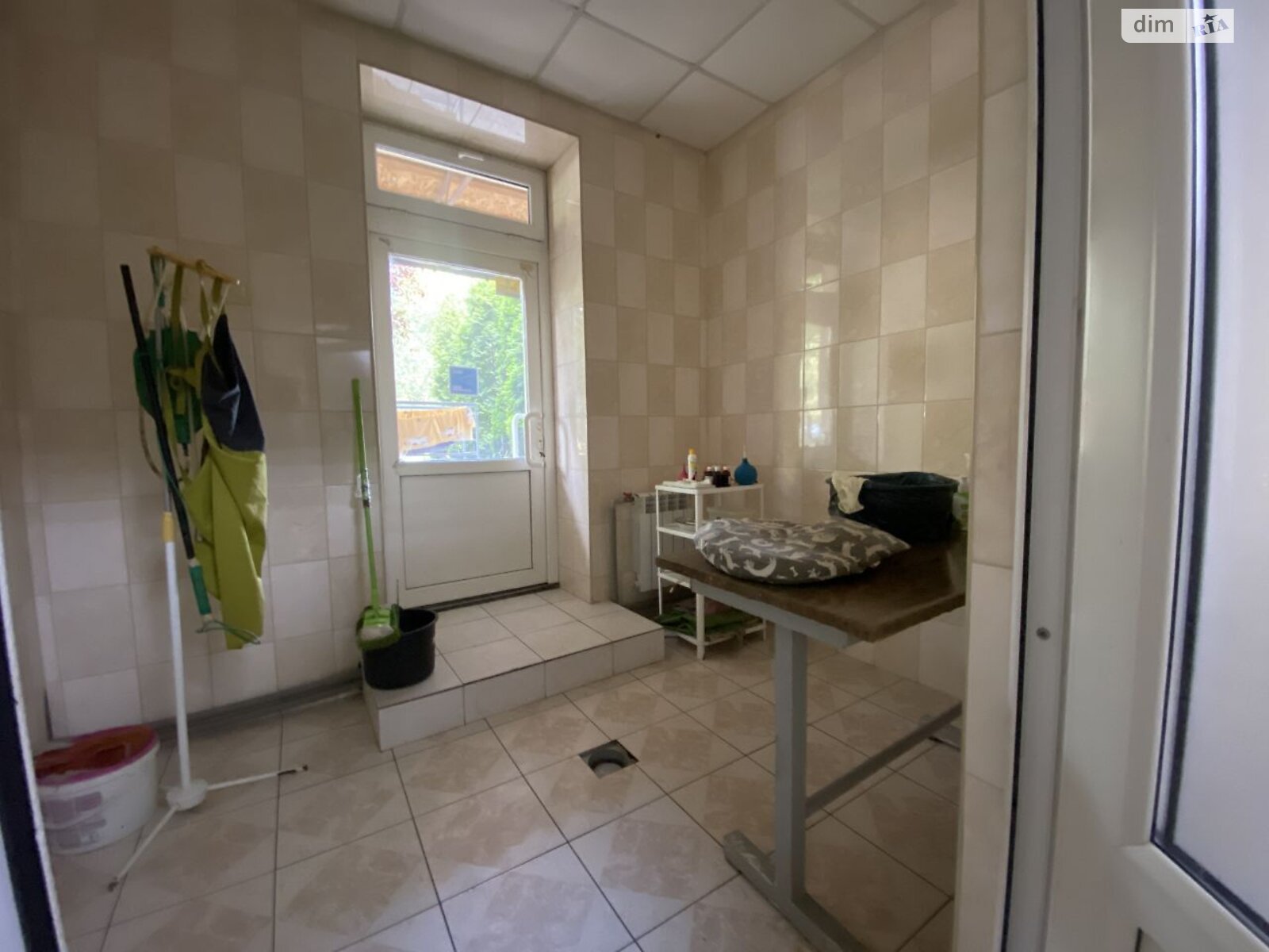 Комерційне приміщення в Запоріжжі, продаж по Гвардійський бульвар 153, район Вознесенівський (Орджонікідзевський), ціна: 110 000 доларів за об’єкт фото 1 Комерційне приміщення в Запоріжжі, продаж по Гвардійський бульвар 153, район Вознесенівський (Орджонікідзевський), ціна: 110 000 доларів за об’єкт фото 1