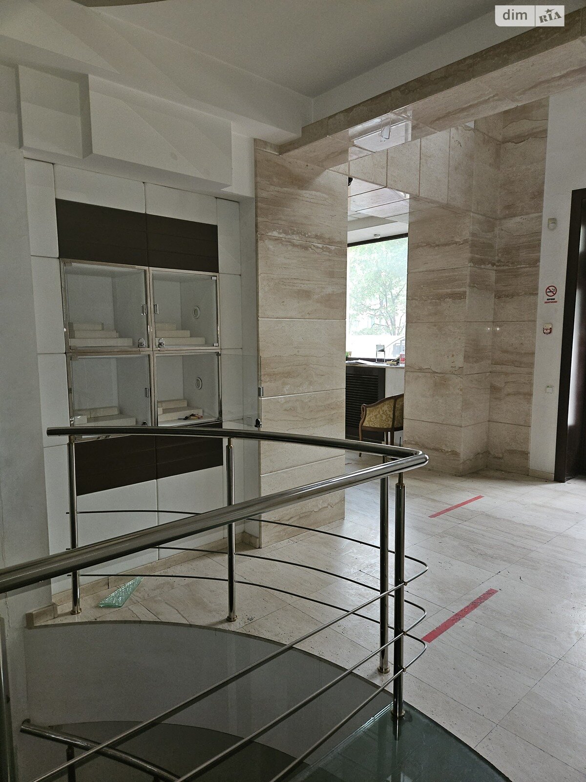 Комерційне приміщення в Запоріжжі, продаж по Соборний проспект 149, район Вознесенівський (Орджонікідзевський), ціна: 220 433 доларів за об’єкт фото 1