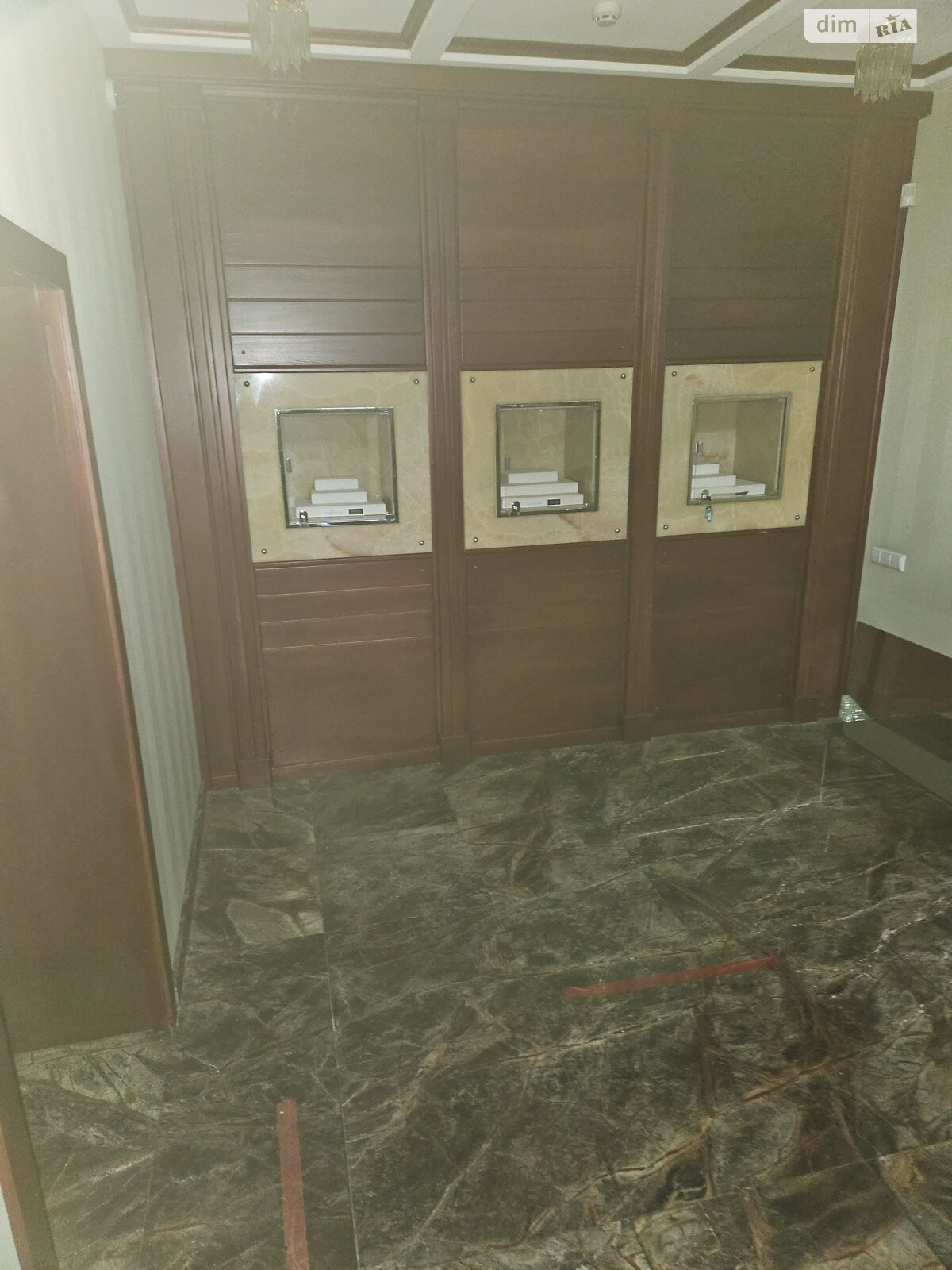 Комерційне приміщення в Запоріжжі, продаж по Соборний проспект 149, район Вознесенівський (Орджонікідзевський), ціна: 220 433 доларів за об’єкт фото 1