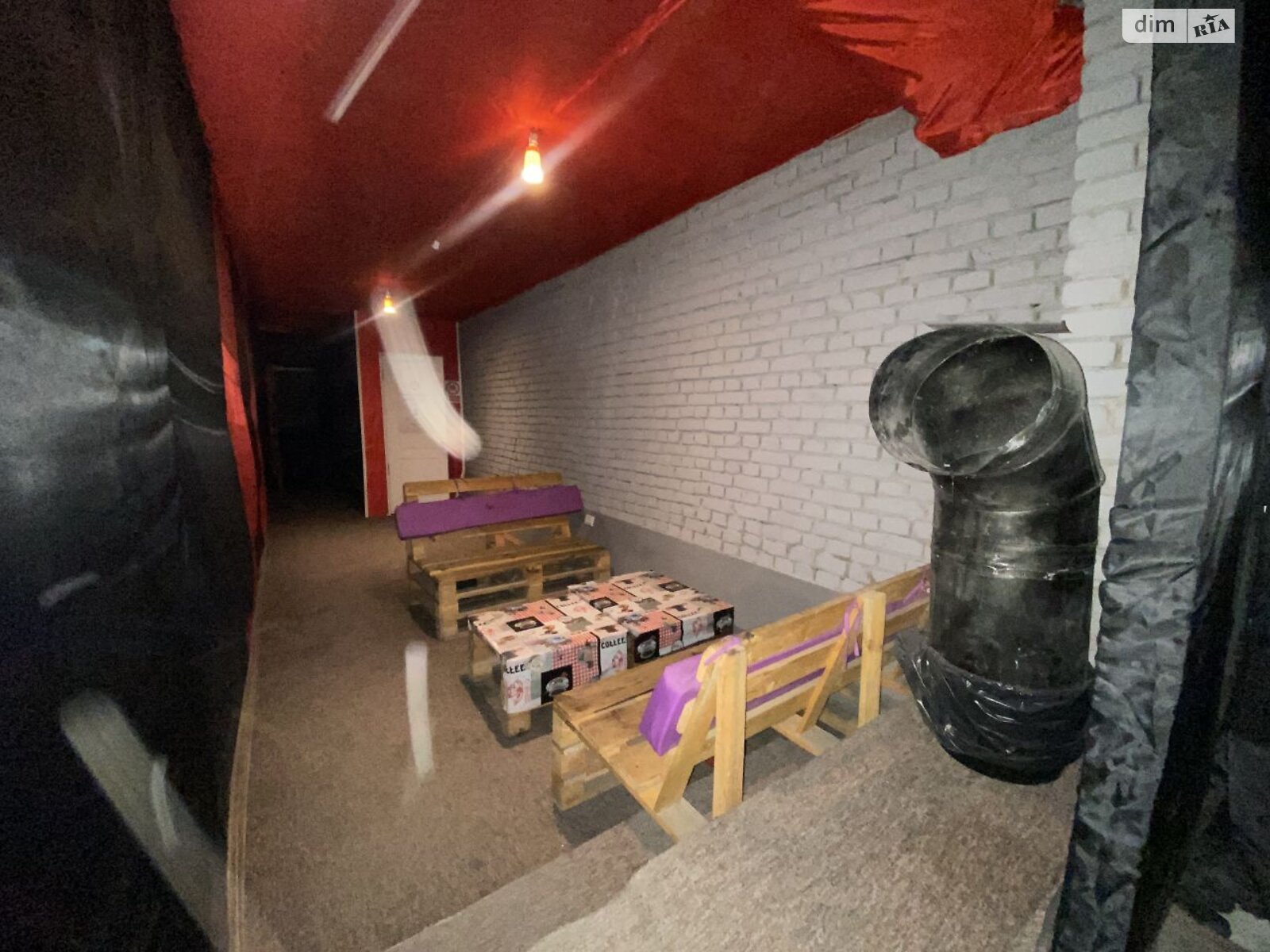 Коммерческое помещение в Запорожье, продажа по Сталеваров улица 15, район Вознесеновский (Орджоникидзевский), цена: 170 000 долларов за объект фото 1 Коммерческое помещение в Запорожье, продажа по Сталеваров улица 15, район Вознесеновский (Орджоникидзевский), цена: 170 000 долларов за объект фото 1