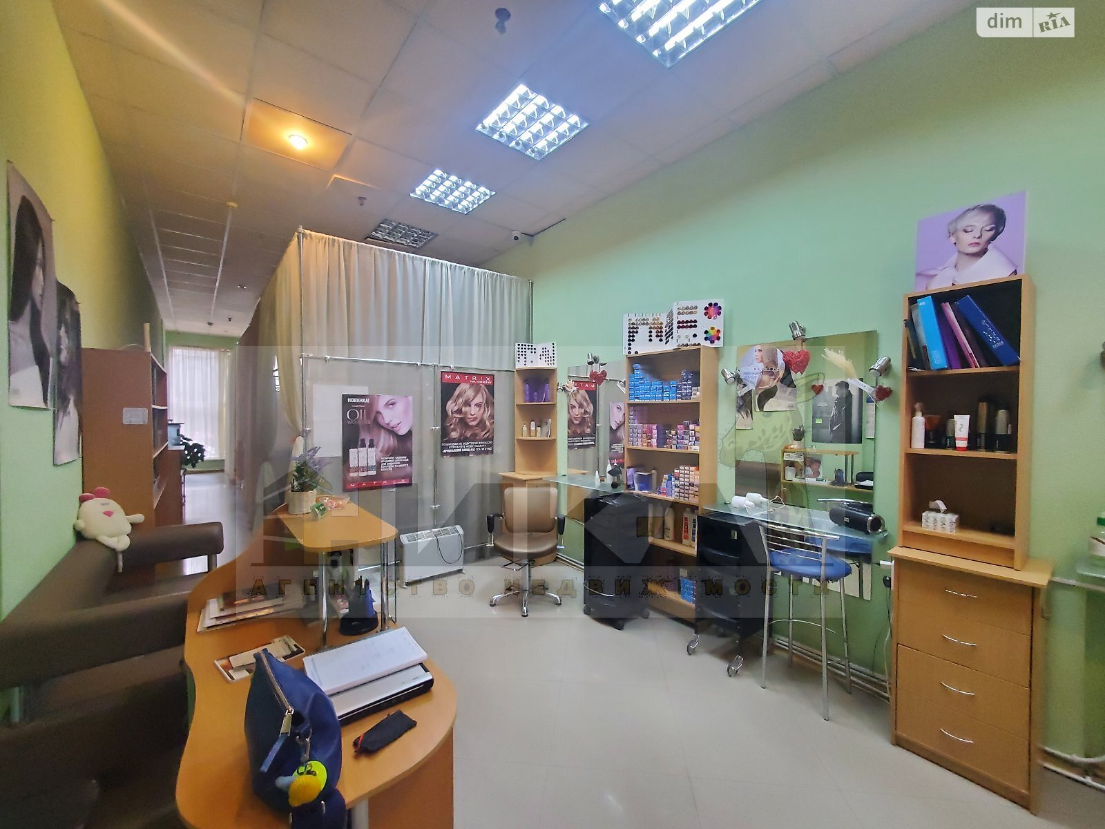 Комерційне приміщення в Запоріжжі, продаж по Центральний бульвар 27, район Вознесенівський (Орджонікідзевський), ціна: 80 000 доларів за об’єкт фото 1 Комерційне приміщення в Запоріжжі, продаж по Центральний бульвар 27, район Вознесенівський (Орджонікідзевський), ціна: 80 000 доларів за об’єкт фото 1