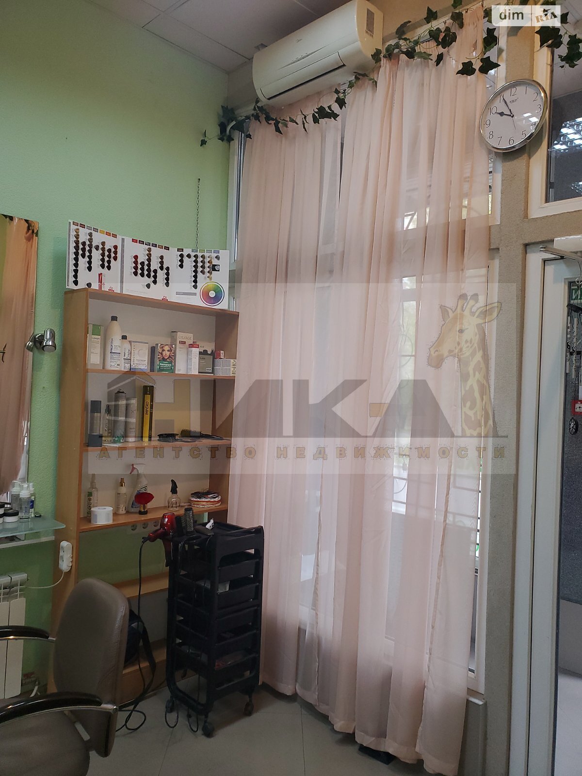 Комерційне приміщення в Запоріжжі, продаж по Центральний бульвар 27, район Вознесенівський (Орджонікідзевський), ціна: 80 000 доларів за об’єкт фото 1 Комерційне приміщення в Запоріжжі, продаж по Центральний бульвар 27, район Вознесенівський (Орджонікідзевський), ціна: 80 000 доларів за об’єкт фото 1