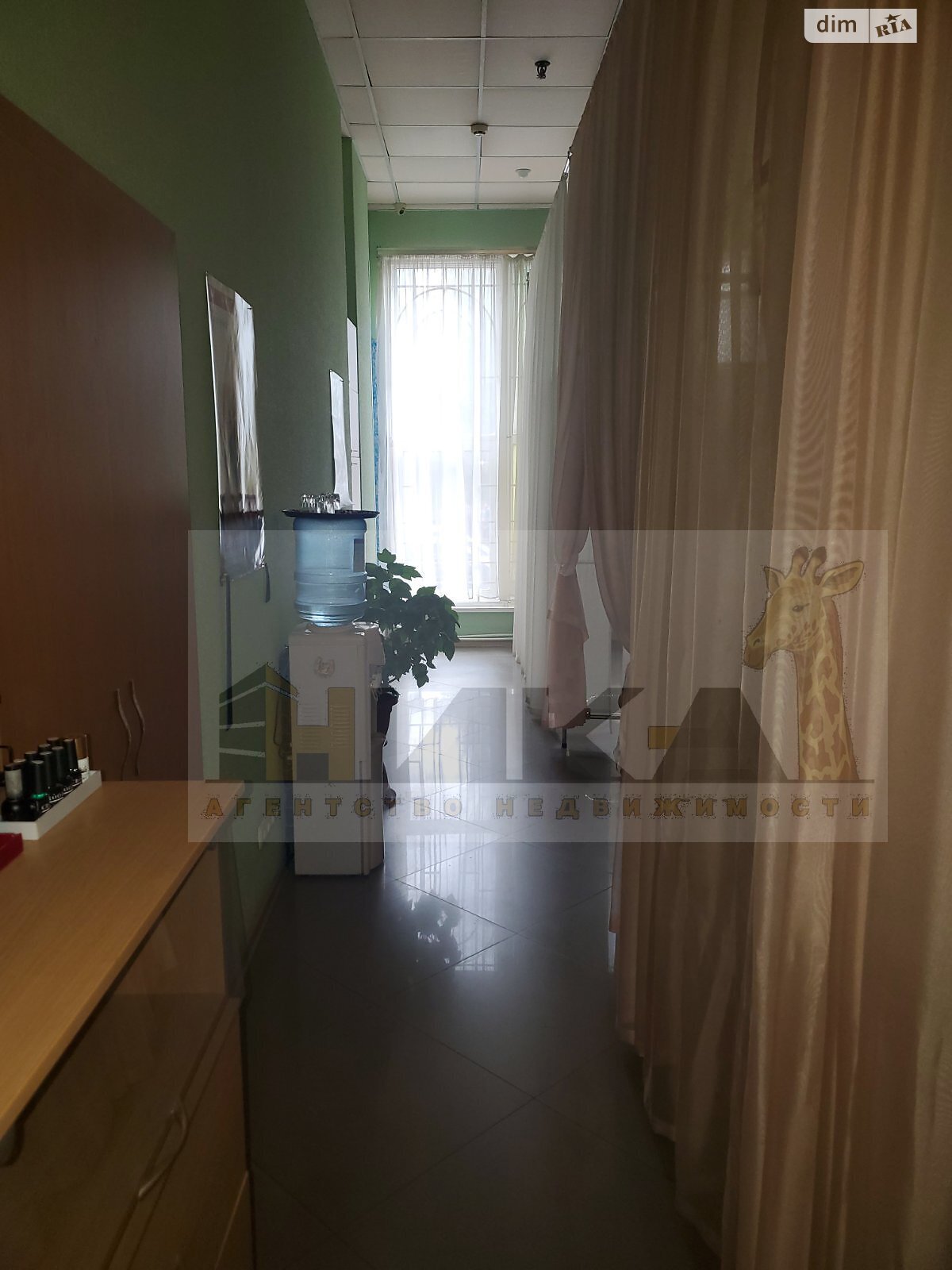 Комерційне приміщення в Запоріжжі, продаж по Центральний бульвар 27, район Вознесенівський (Орджонікідзевський), ціна: 80 000 доларів за об’єкт фото 1 Комерційне приміщення в Запоріжжі, продаж по Центральний бульвар 27, район Вознесенівський (Орджонікідзевський), ціна: 80 000 доларів за об’єкт фото 1