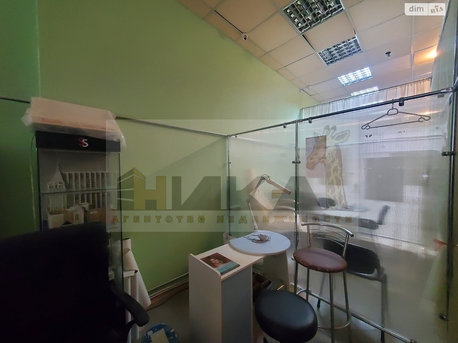 Комерційне приміщення в Запоріжжі, продаж по Центральний бульвар 27, район Вознесенівський (Орджонікідзевський), ціна: 80 000 доларів за об’єкт фото 1 Комерційне приміщення в Запоріжжі, продаж по Центральний бульвар 27, район Вознесенівський (Орджонікідзевський), ціна: 80 000 доларів за об’єкт фото 1