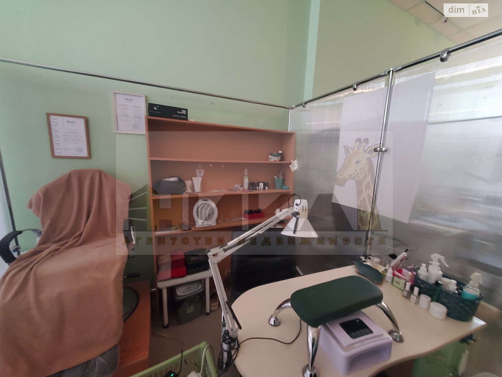 Комерційне приміщення в Запоріжжі, продаж по Центральний бульвар 27, район Вознесенівський (Орджонікідзевський), ціна: 80 000 доларів за об’єкт фото 1 Комерційне приміщення в Запоріжжі, продаж по Центральний бульвар 27, район Вознесенівський (Орджонікідзевський), ціна: 80 000 доларів за об’єкт фото 1