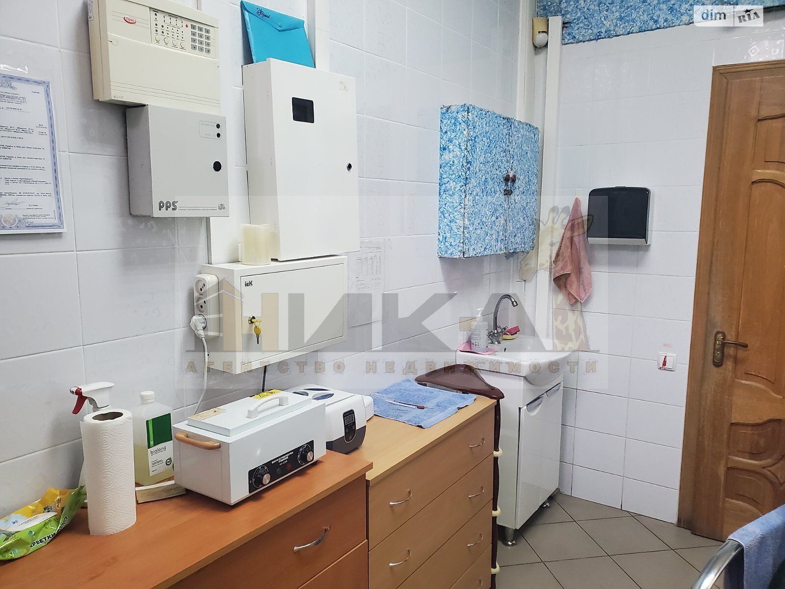 Комерційне приміщення в Запоріжжі, продаж по Центральний бульвар 27, район Вознесенівський (Орджонікідзевський), ціна: 80 000 доларів за об’єкт фото 1 Комерційне приміщення в Запоріжжі, продаж по Центральний бульвар 27, район Вознесенівський (Орджонікідзевський), ціна: 80 000 доларів за об’єкт фото 1