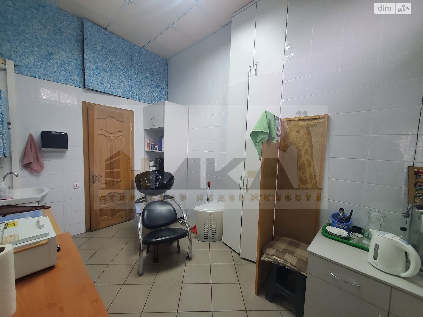 Комерційне приміщення в Запоріжжі, продаж по Центральний бульвар 27, район Вознесенівський (Орджонікідзевський), ціна: 80 000 доларів за об’єкт фото 1 Комерційне приміщення в Запоріжжі, продаж по Центральний бульвар 27, район Вознесенівський (Орджонікідзевський), ціна: 80 000 доларів за об’єкт фото 1