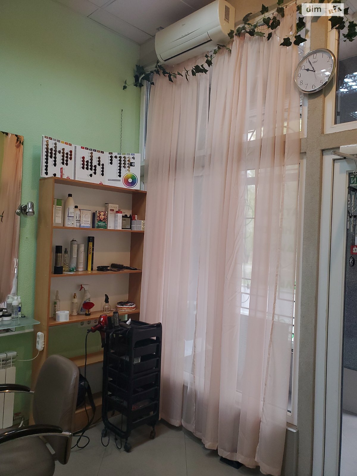 Комерційне приміщення в Запоріжжі, продаж по Центральний бульвар 27, район Вознесенівський (Орджонікідзевський), ціна: 80 000 доларів за об’єкт фото 1 Комерційне приміщення в Запоріжжі, продаж по Центральний бульвар 27, район Вознесенівський (Орджонікідзевський), ціна: 80 000 доларів за об’єкт фото 1