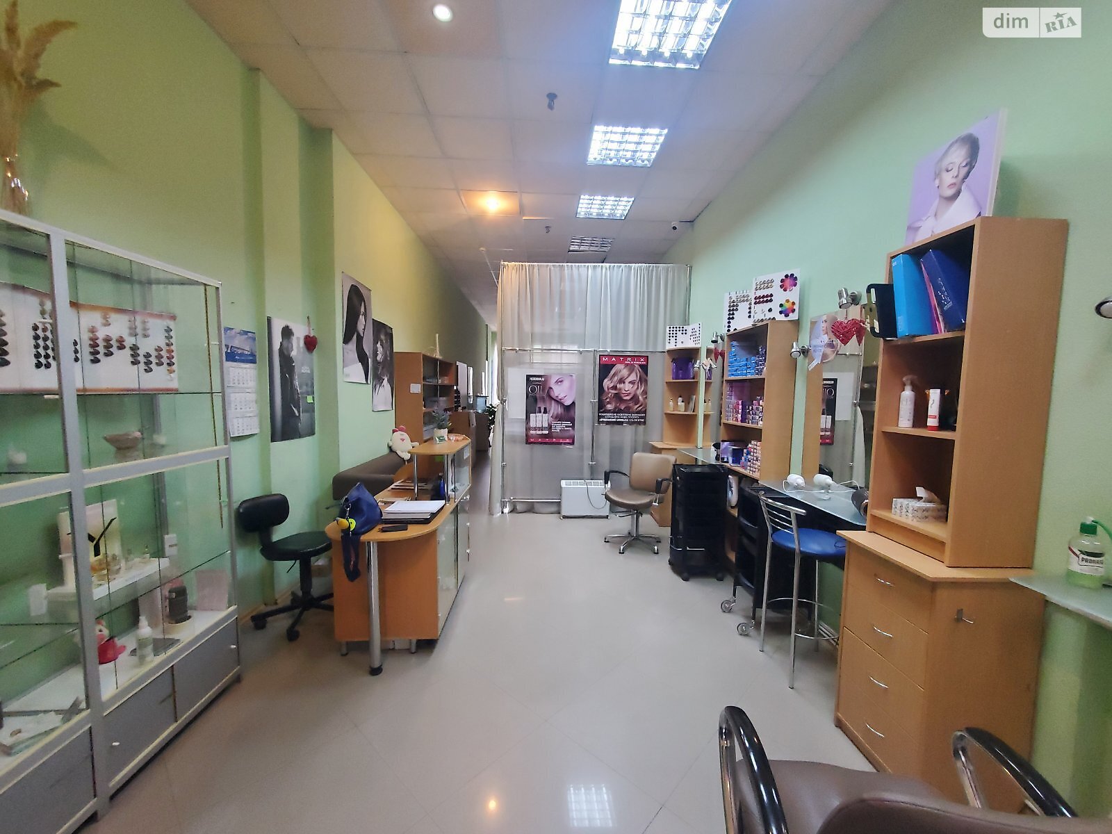 Комерційне приміщення в Запоріжжі, продаж по Центральний бульвар 27, район Вознесенівський (Орджонікідзевський), ціна: 80 000 доларів за об’єкт фото 1 Комерційне приміщення в Запоріжжі, продаж по Центральний бульвар 27, район Вознесенівський (Орджонікідзевський), ціна: 80 000 доларів за об’єкт фото 1