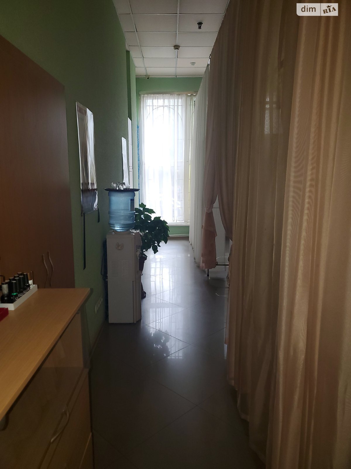 Комерційне приміщення в Запоріжжі, продаж по Центральний бульвар 27, район Вознесенівський (Орджонікідзевський), ціна: 80 000 доларів за об’єкт фото 1 Комерційне приміщення в Запоріжжі, продаж по Центральний бульвар 27, район Вознесенівський (Орджонікідзевський), ціна: 80 000 доларів за об’єкт фото 1