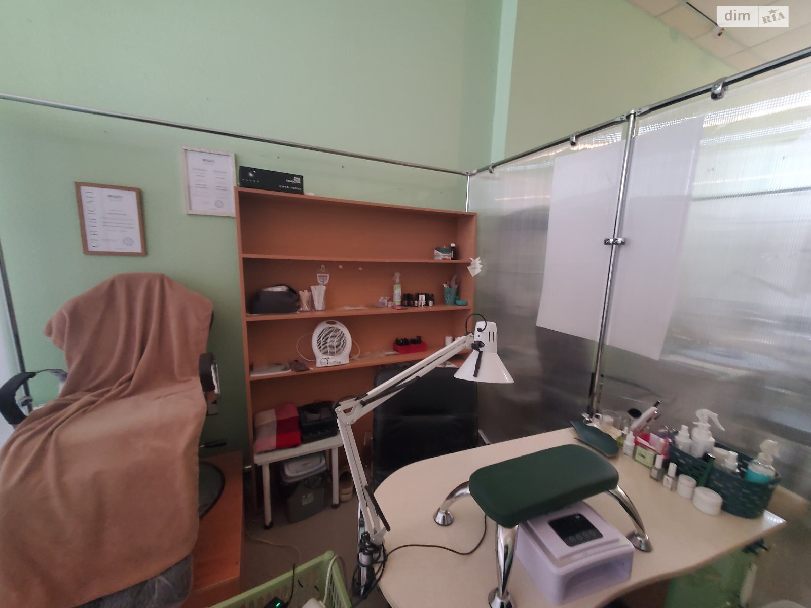 Комерційне приміщення в Запоріжжі, продаж по Центральний бульвар 27, район Вознесенівський (Орджонікідзевський), ціна: 80 000 доларів за об’єкт фото 1 Комерційне приміщення в Запоріжжі, продаж по Центральний бульвар 27, район Вознесенівський (Орджонікідзевський), ціна: 80 000 доларів за об’єкт фото 1