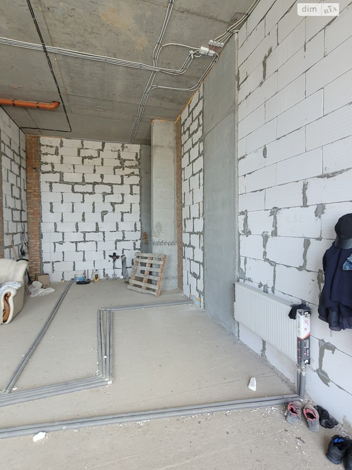 Коммерческое помещение в Зарванцах, Одесская улица 7 корпус 3, цена продажи: 89 300 долларов за объект фото 1