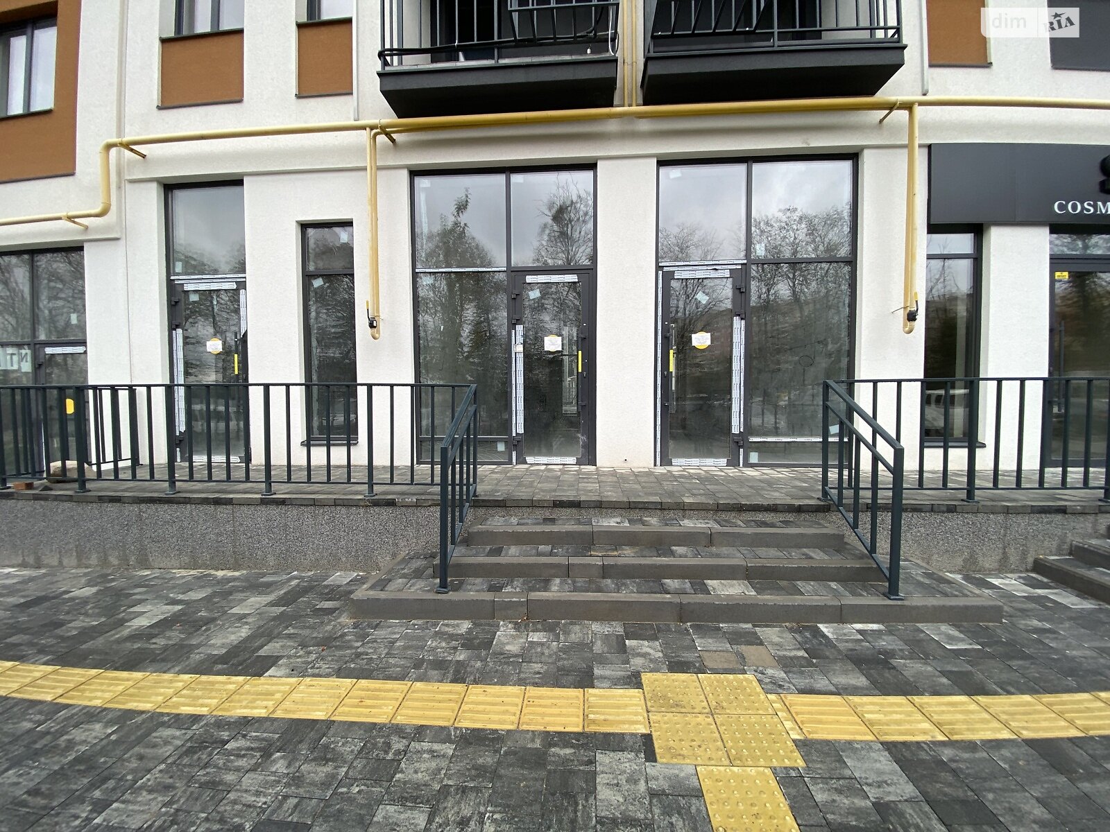 Коммерческое помещение в Зарванцах, Рыбацкая улица, цена: продажи 145 350 долларов за объект фото 1 Коммерческое помещение в Зарванцах, Рыбацкая улица, цена продажи: 145 350 долларов за объект фото 1